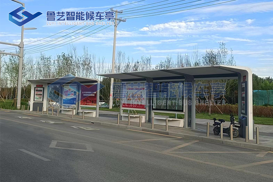 河北雄安公交候车亭