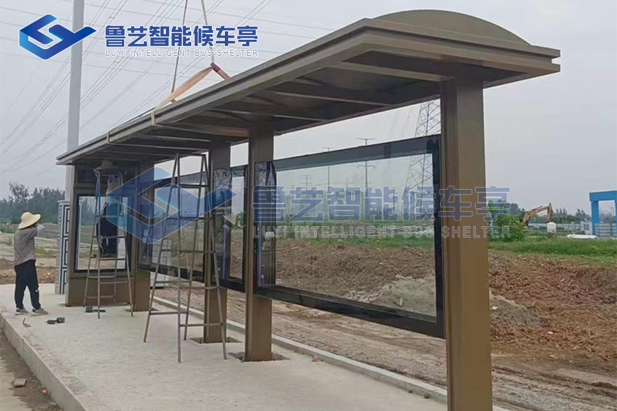 湖北公交候车亭名目落成，立异设想与优良办事相形见绌